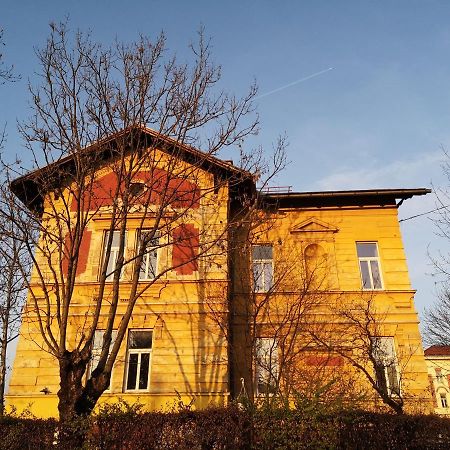 Vila Veselova, Ljubljana City Center Hostel Eksteriør bilde
